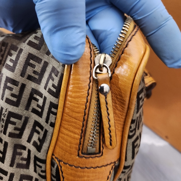 #A33 FENDI - Picture 5 of 13